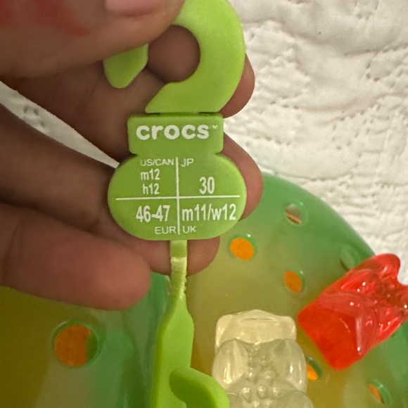 NWOB HARIBO Gummy Bear crocs - size 5 men and 7 women - Picture 5 of 10